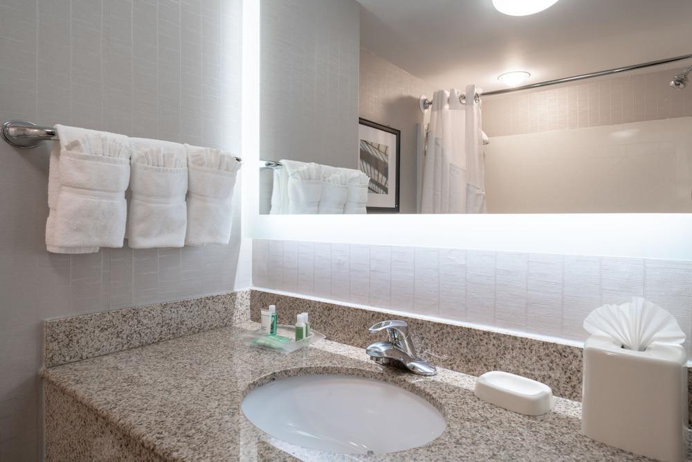 Holiday Inn Manassas - Battlefield By Ihg Экстерьер фото